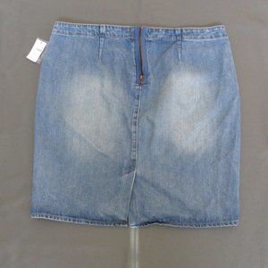 GAP 1969 Back Zip NWT Denim Skirt with Front Slash Pockets